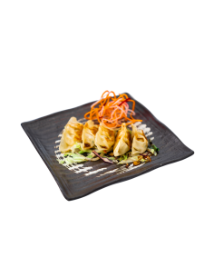 12. YAKI GYOZA mit Hühnerfleisch